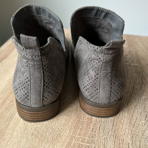 Dr. Scholls Booties - Picture 2 of 3